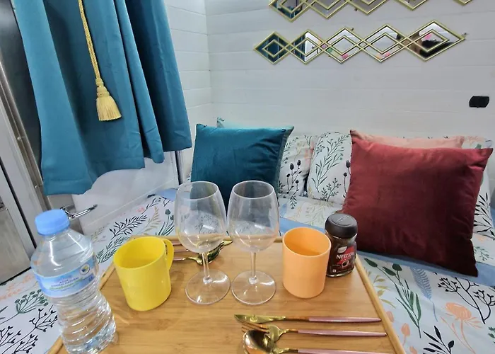 Static Camper In Front Of The Sea Кемпинг Эль-Медано