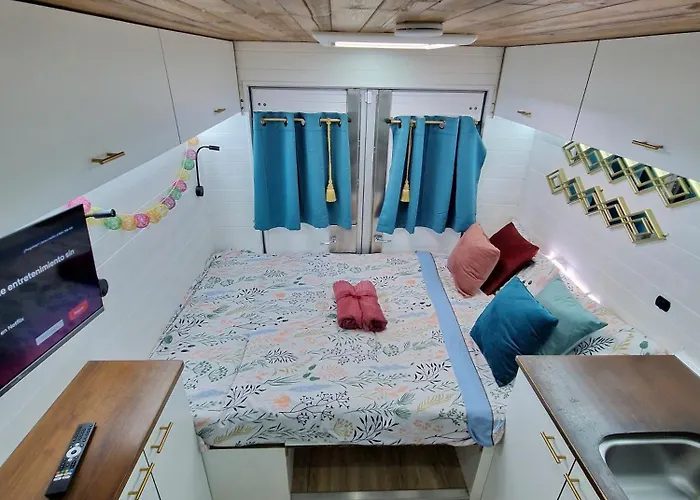 Static Camper In Front Of The Sea Кемпинг